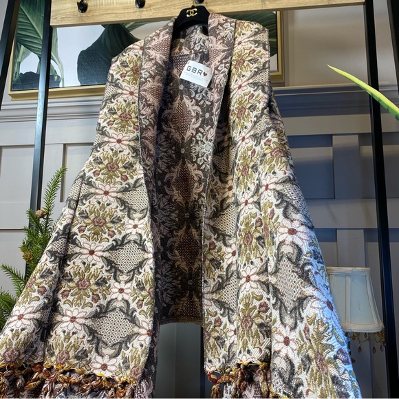 Boho GBR Floral Medallion textured patterned upholstery fabric Vest - Picture 2 of 15